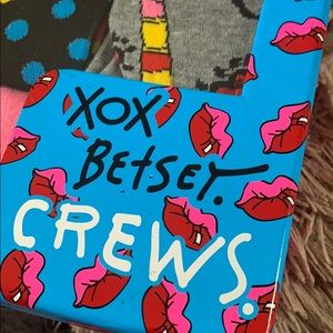 NWT Betsy XOX Crews-9 pack